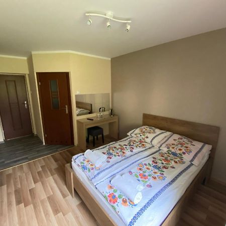 Pokoje Goscinne City Oświęcim Exterior foto